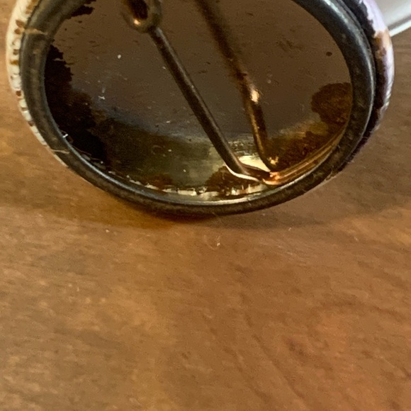 Death Note Button Pin - Picture 11 of 12